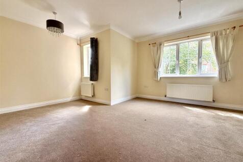 Living Room.jpeg