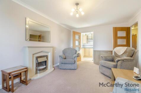 8680519-interior17.jpg