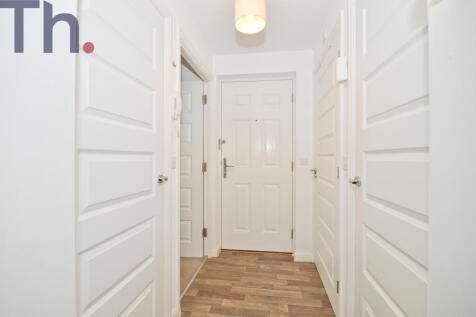 Entrance Hallway.JPG