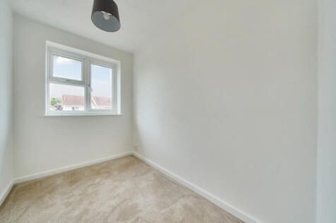 1333498-4-688b6f9...