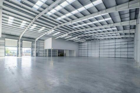 Logicor Park, Altrincham - Unit 1 Internal Warehouse.jpg