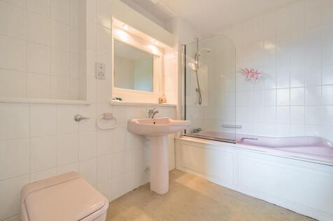 En Suite for Bedr...