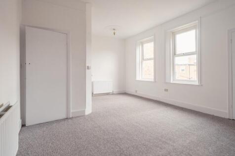 Newcastle Upon Tyne, Tyne and Wear, NE6 photo 3
