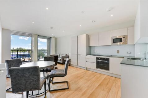 Open plan kitchen/living room