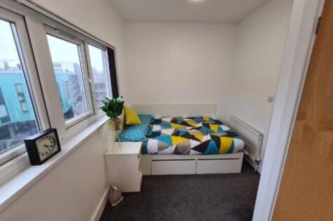 sangha-house-le1-5sp-1035080
