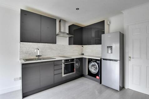 Kitchen Area.jpg