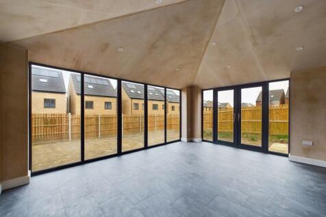 CAM02060G0-PR0280...