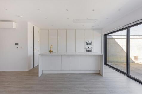 94159_56-Moat-Dri...