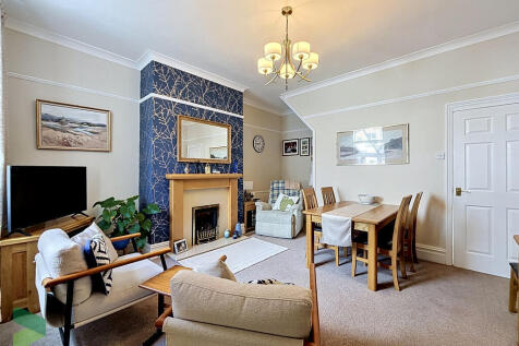Sitting Room/Dini...