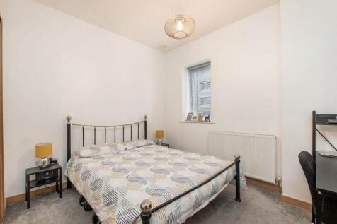 Manor Road, Wallington, Surrey, SM6 photo 3