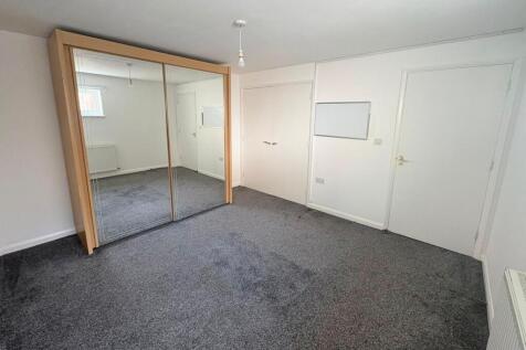 Ronald Park Avenue, Westcliff-on-sea, Southend-on-sea photo 3