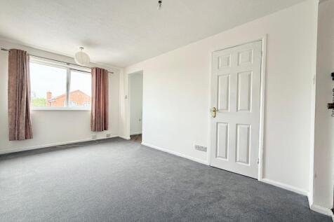 Harris Close, Churchdown, GL3 photo 3