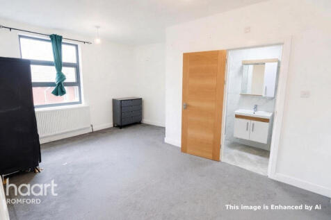 London Road, Romford photo 4
