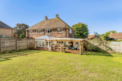 Guildford, GU5 - property photo