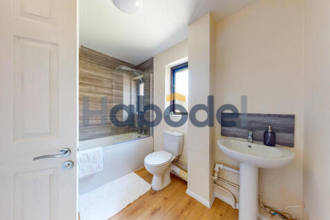 9 The Paddocks, Martlesham Heath, Ipswich, IP5 3UH photo 3
