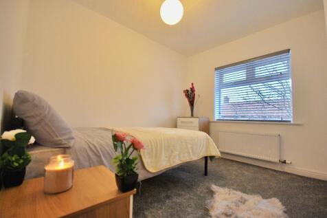 Kingswood Road, Manchester, M14 6SA photo 5