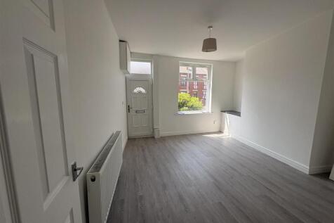 Warrington Road,Abram photo 3
