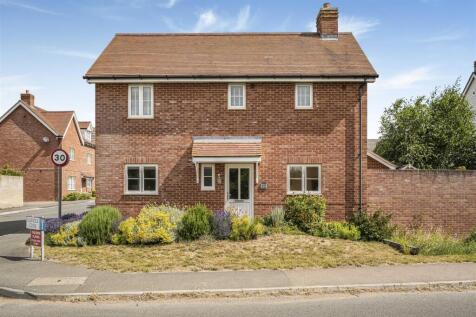 Saffron Walden, CB11 - property photo