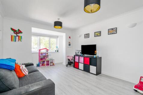 62 Aylesbury Road_30.jpg