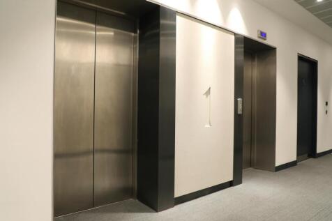 Office to rent Image 8