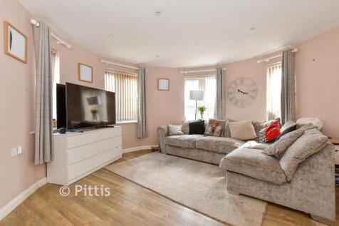 Lounge/ Dining Area