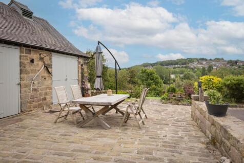Courtyard and view.jpg