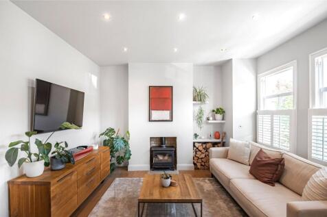 London, SW16 - property photo