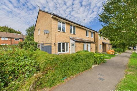 Welwyn Garden City, AL7 - property photo