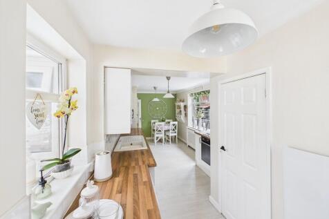 CAM04578G0-PR0013...