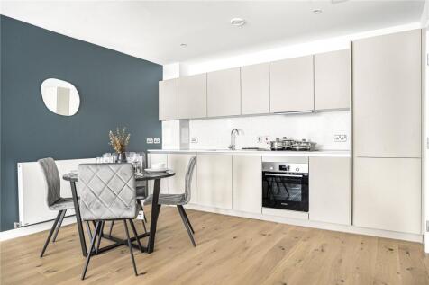 Reception/Kitchen