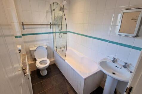 WhatsApp Image 2025-12-03 at 11.59.11 (5).jpg