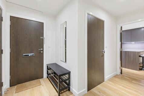 101791_Flat 17 Em...