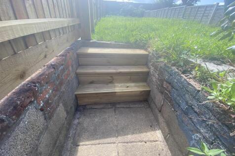 Pation steps to garden