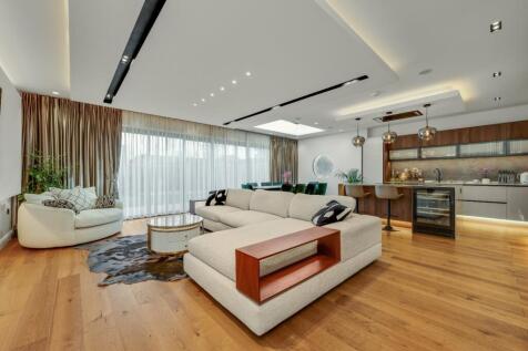 Recep/Kitchen/Dining