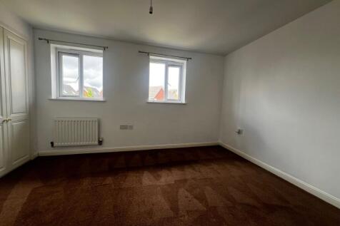 Phoenix Way, Stowmarket, IP14 photo 4