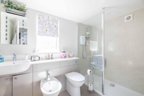 Annex Bathroom