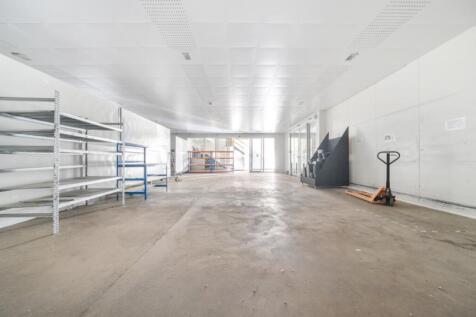 1332085-6-689c4313ca50c