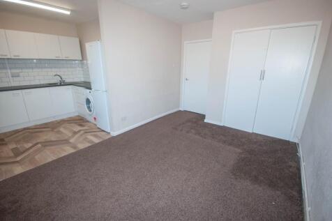 Linden Drive, Lutterworth, LE17 photo 4