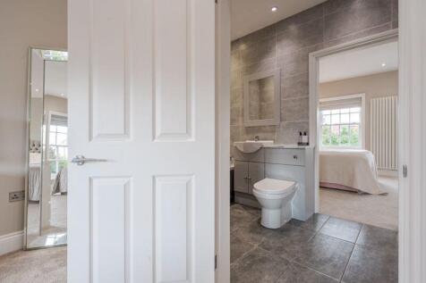 En-suite shower room