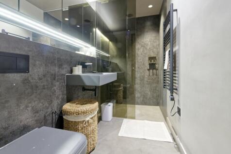 13335 cremer st2515.jpg