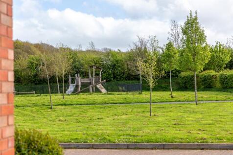 4Z3B0715