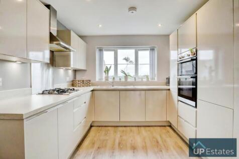 Open Kitchen Diner