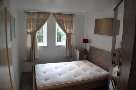 Platt House, Elmira Way, Salford photo 4
