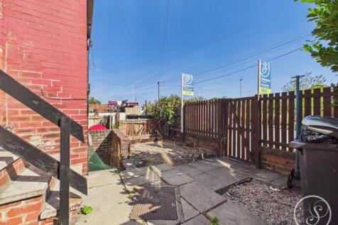 CAM02071G0-PR1017-STILL005.jpg