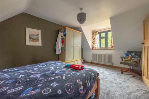 Oswald Hall Cottage - Image-16.jpg