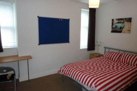 St James Crescent, Uplands, Swansea photo 3