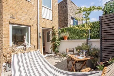 Private Courtyard