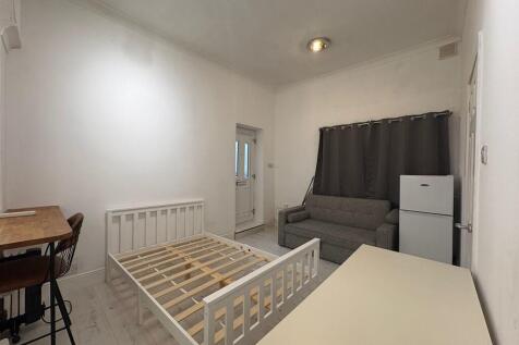 PHOTO-2025-12-16-...