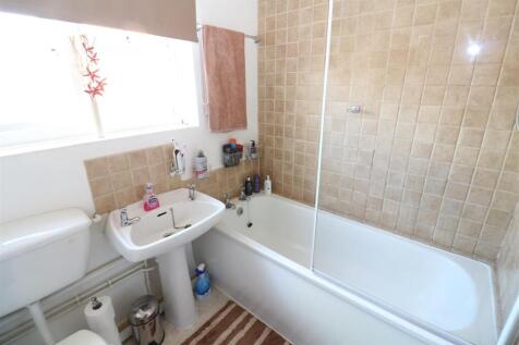 Bathroom / WC