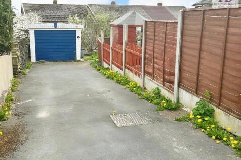Driveway &amp; Garage